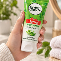 Golden Pearl Daily Herbal Face Wash with Aloe Vera & Green Tea